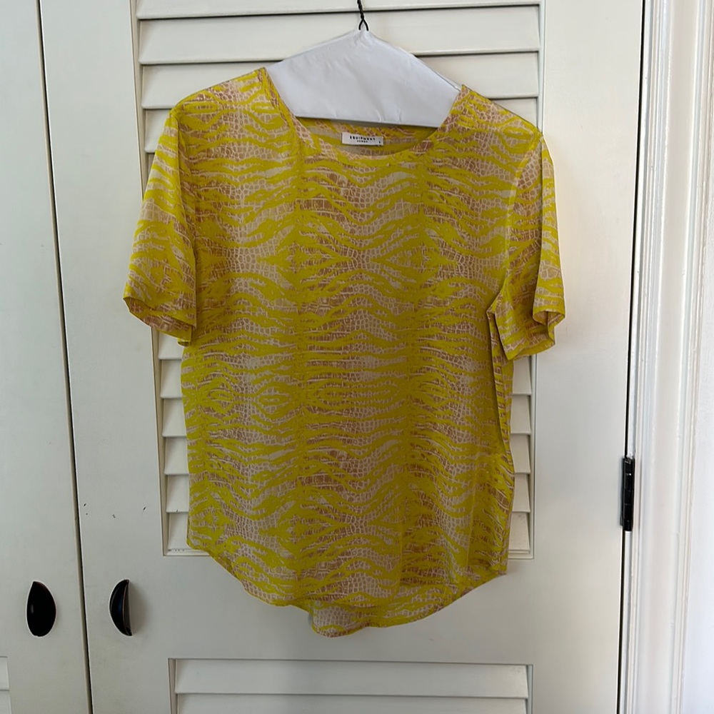 Equipment silk patterned top